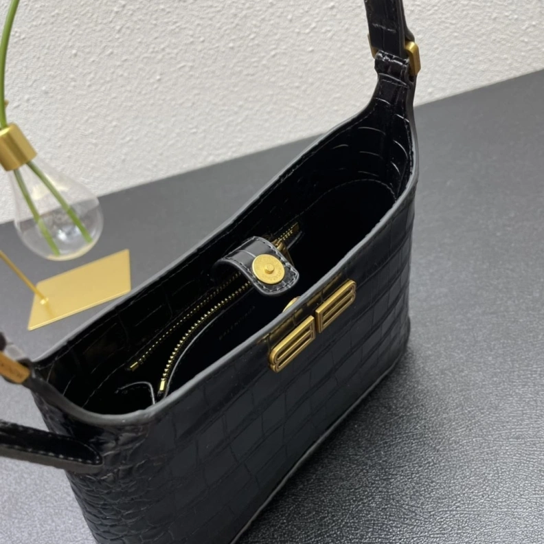 Efficient Bxlxnciaga Top Handle Bags 80526