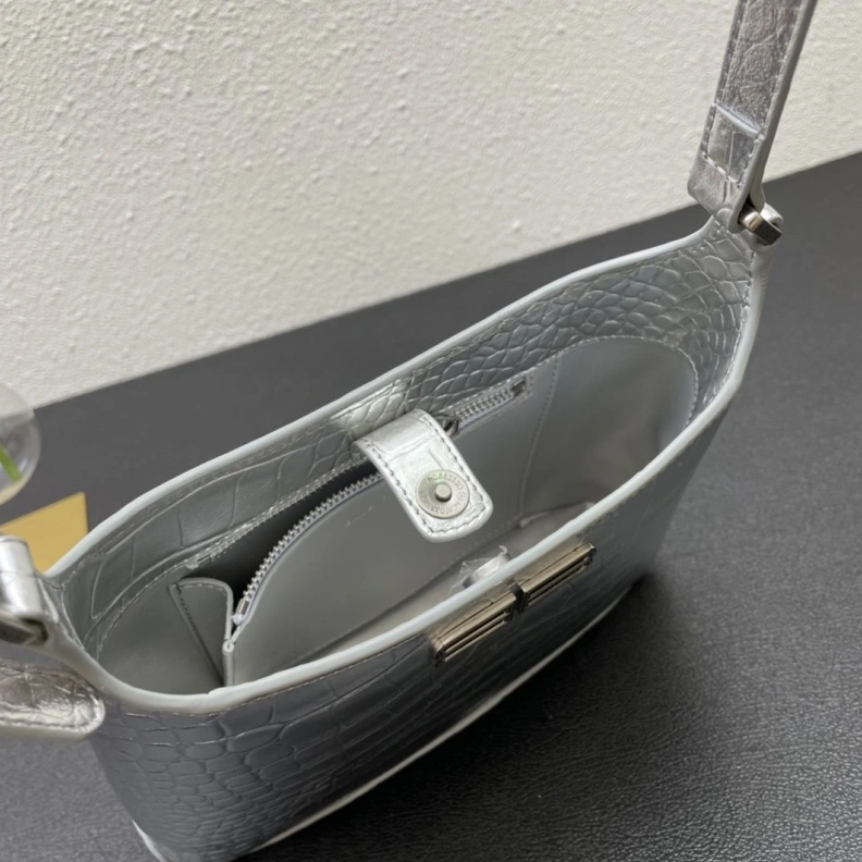 Bxlxnciaga Top Handle Bags Affordable 80523