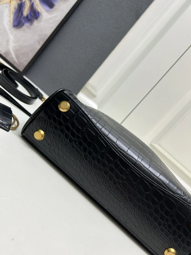 Bxlxnciaga Top Handle Bags Soft 80491