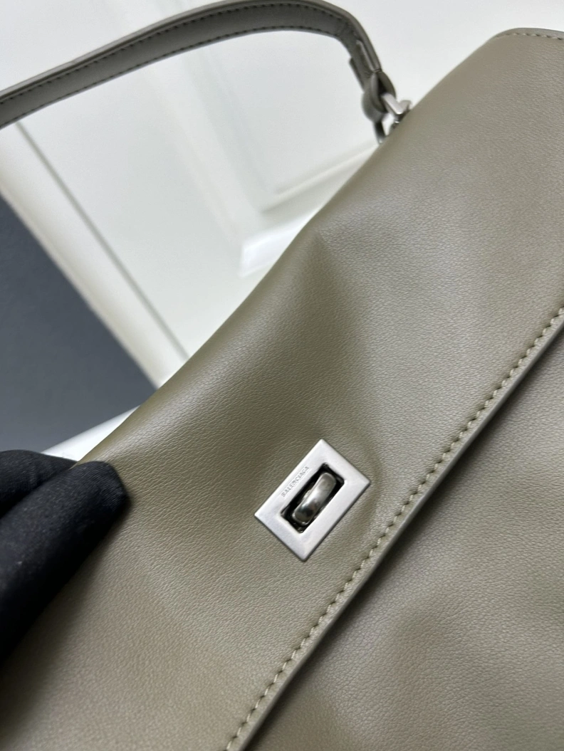 Comfortable Bxlxnciaga Top Handle Bags 80503