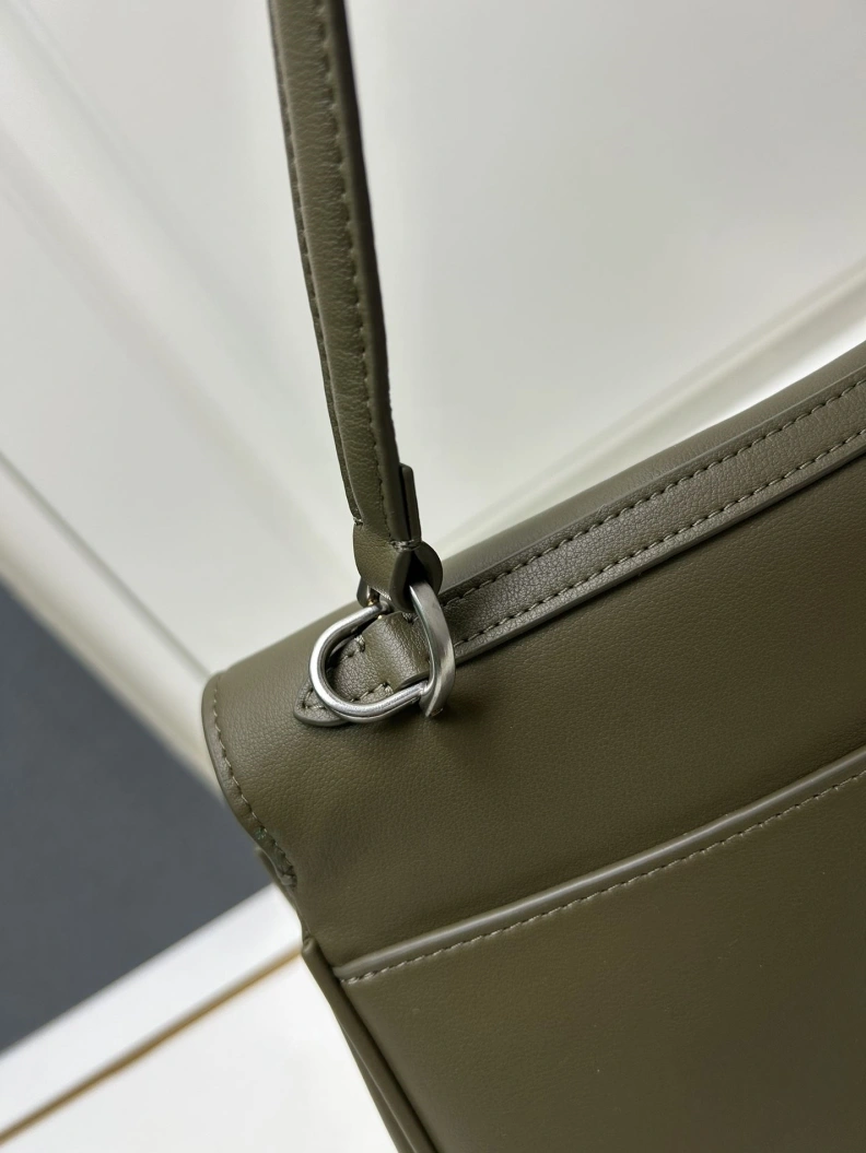 Comfortable Bxlxnciaga Top Handle Bags 80503