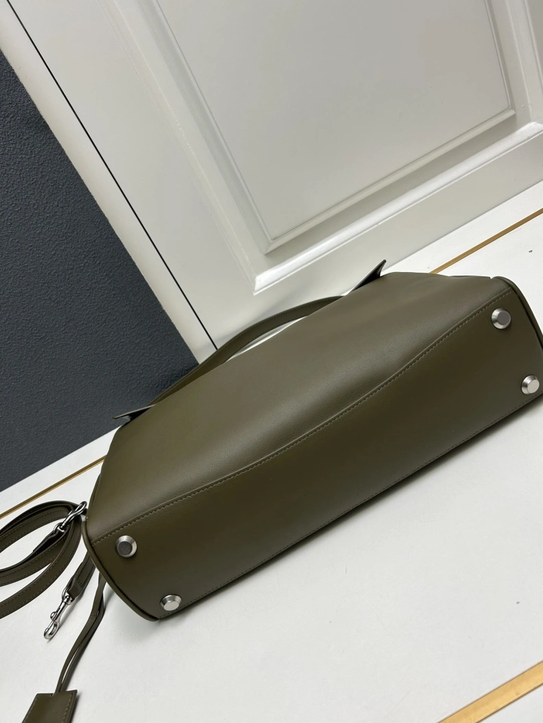 Comfortable Bxlxnciaga Top Handle Bags 80503