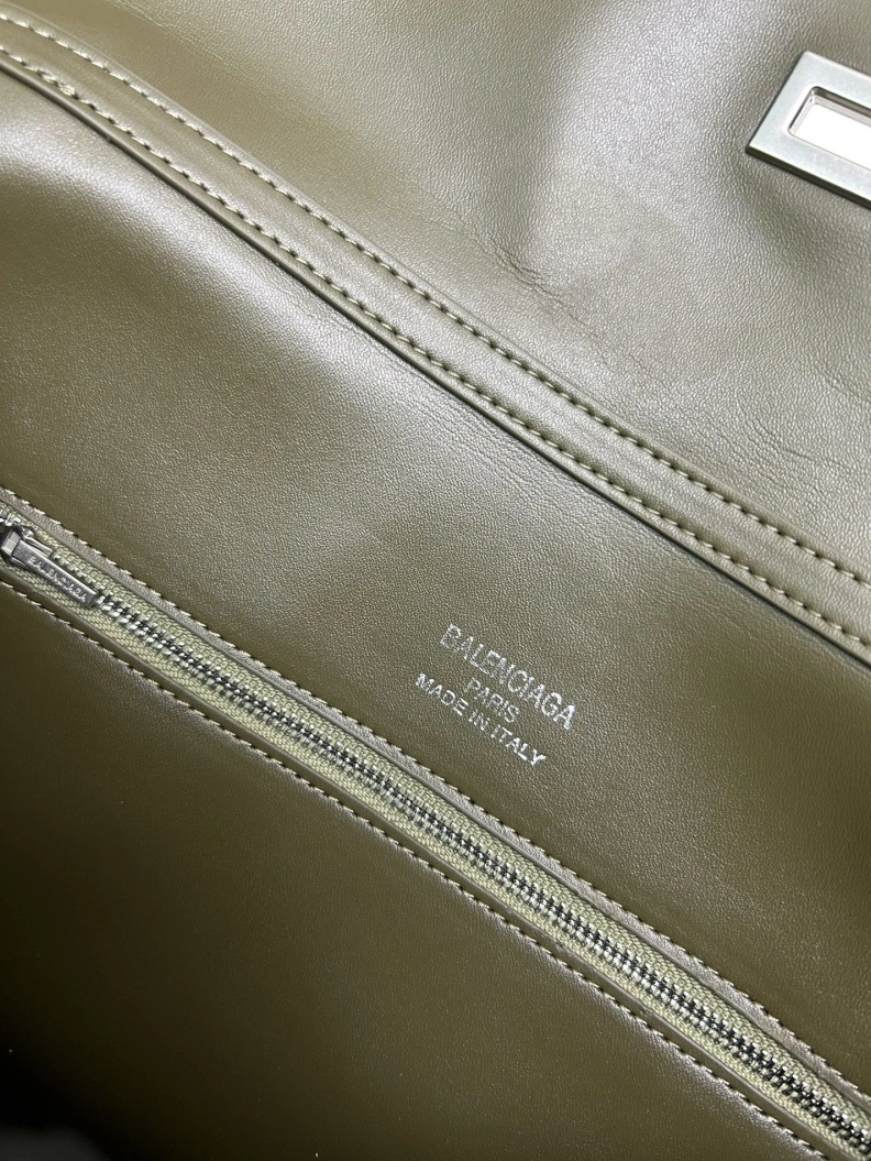 Comfortable Bxlxnciaga Top Handle Bags 80503
