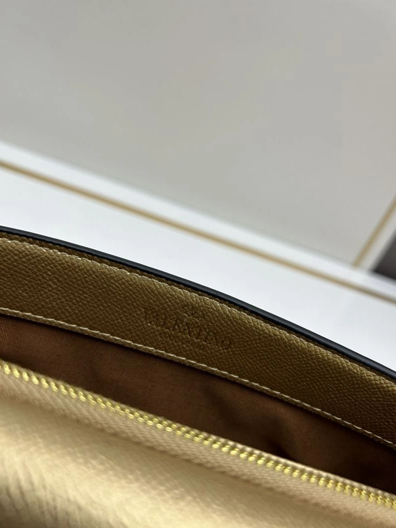 Vxlxntino Satchel Bags Vibrant 79036