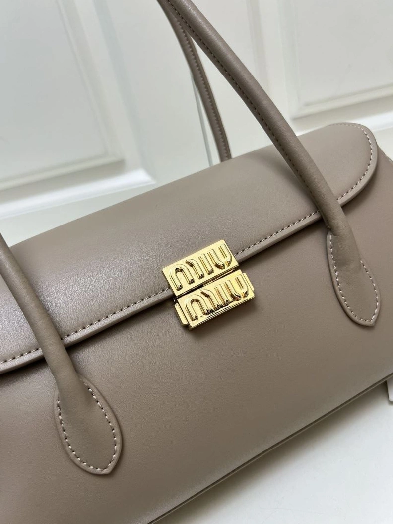 Minimalist MIX MIX Top Handle Bags 79481