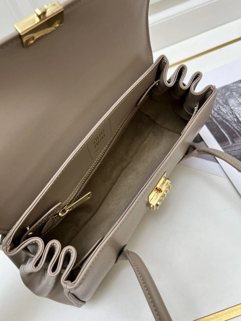 Minimalist MIX MIX Top Handle Bags 79481