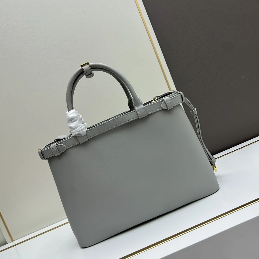 Comfortable Prxdx Clutch Bags 60020