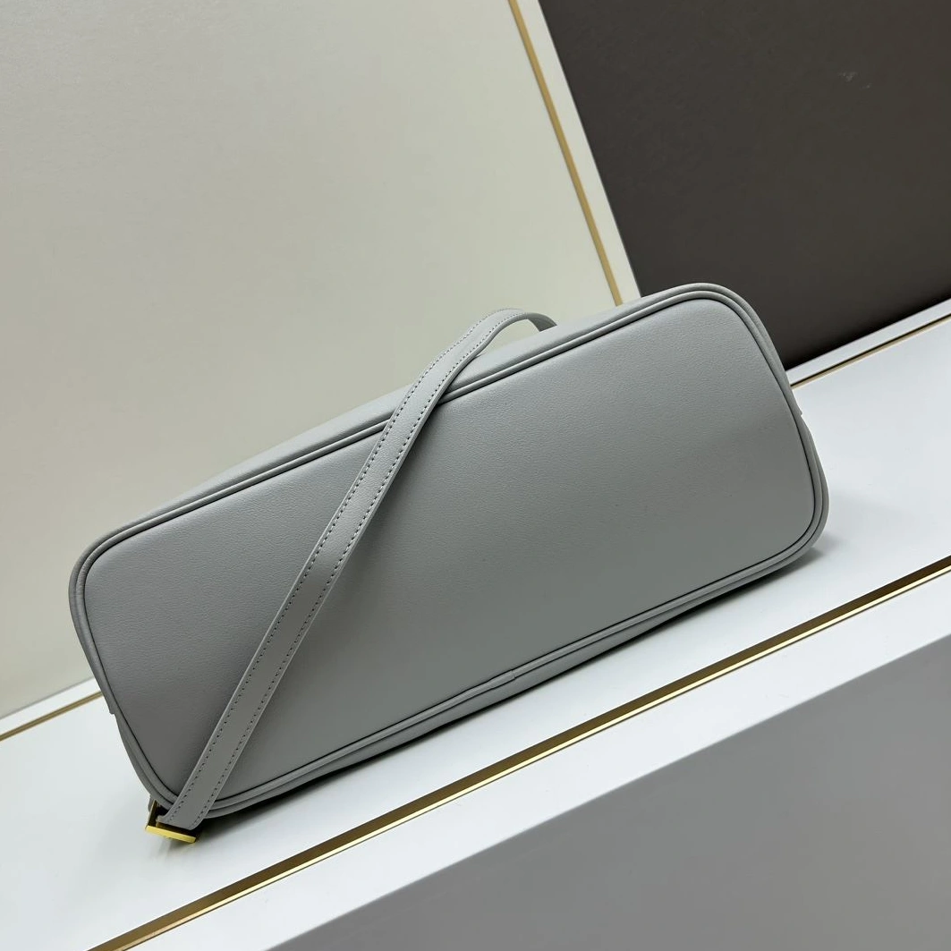 Comfortable Prxdx Clutch Bags 60020
