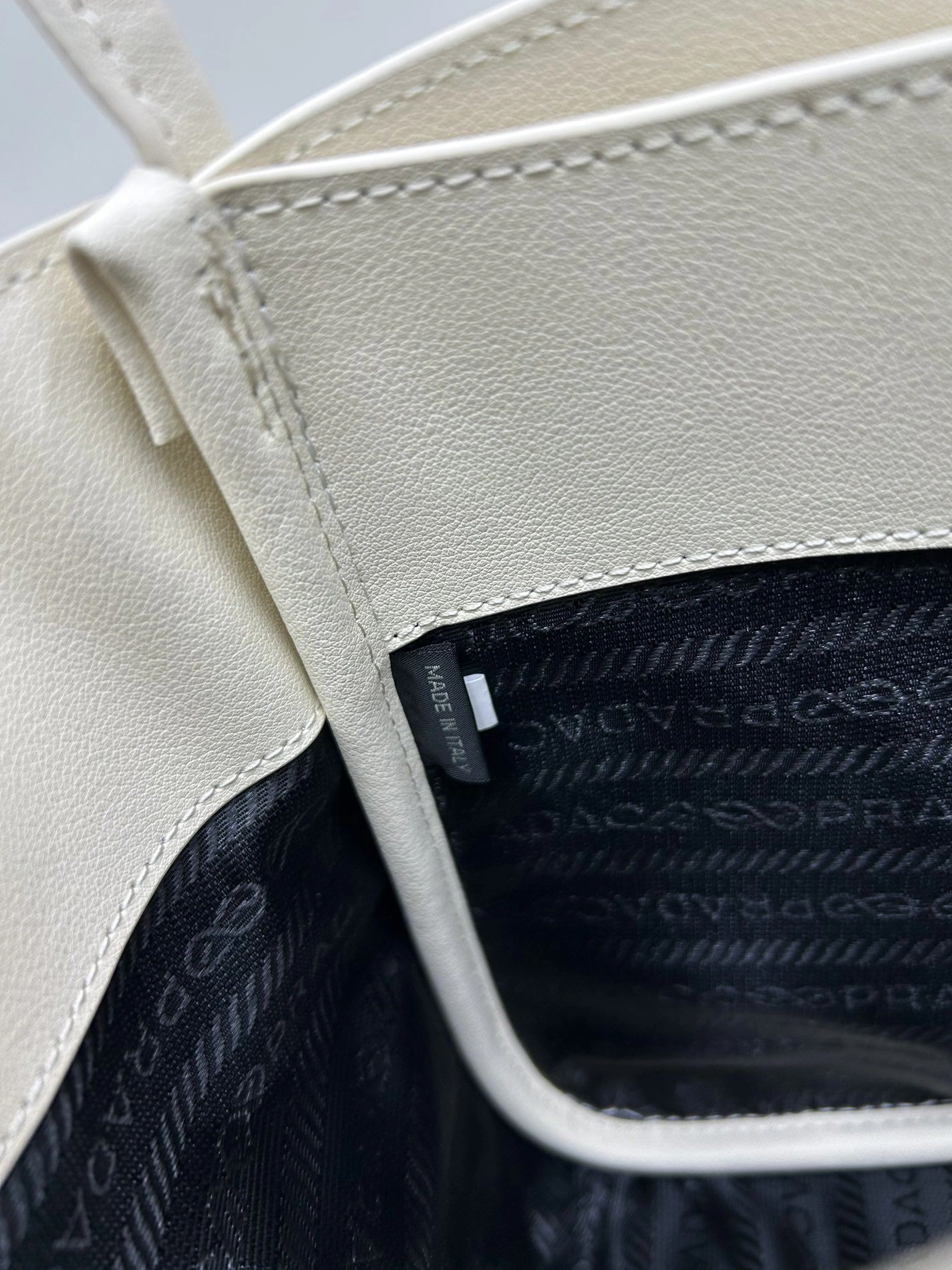 UrbanStyle Prxdx Top Handle Bags 59252