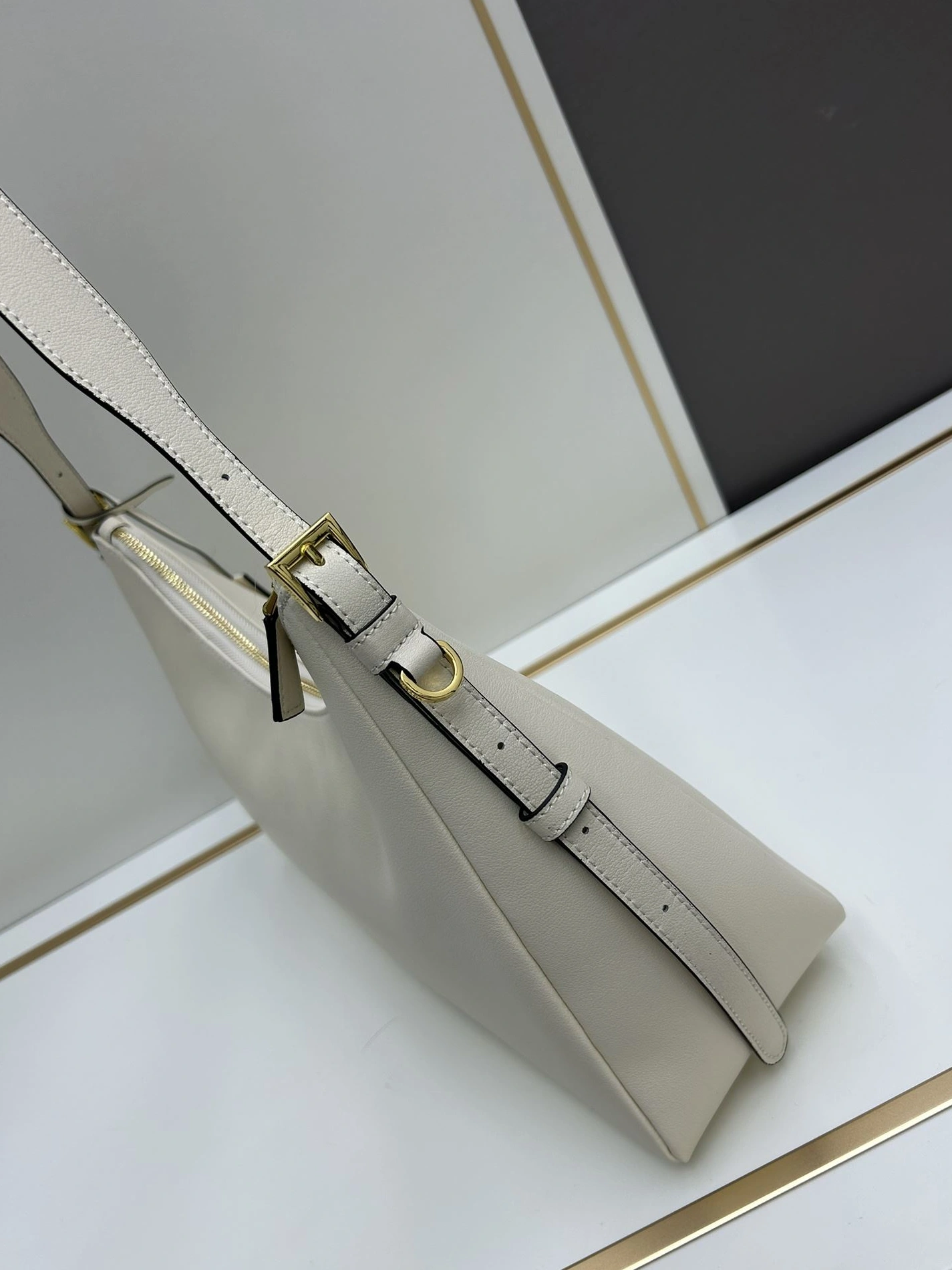 ModernLook Prxdx Top Handle Bags 59216