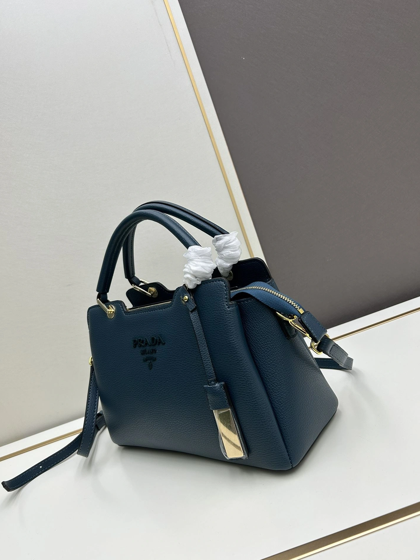 Fashionable Prxdx Top Handle Bags 59179