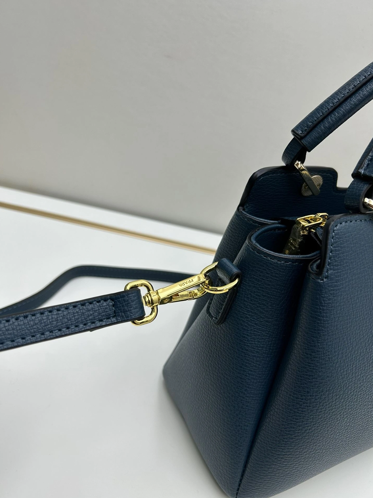 Fashionable Prxdx Top Handle Bags 59179