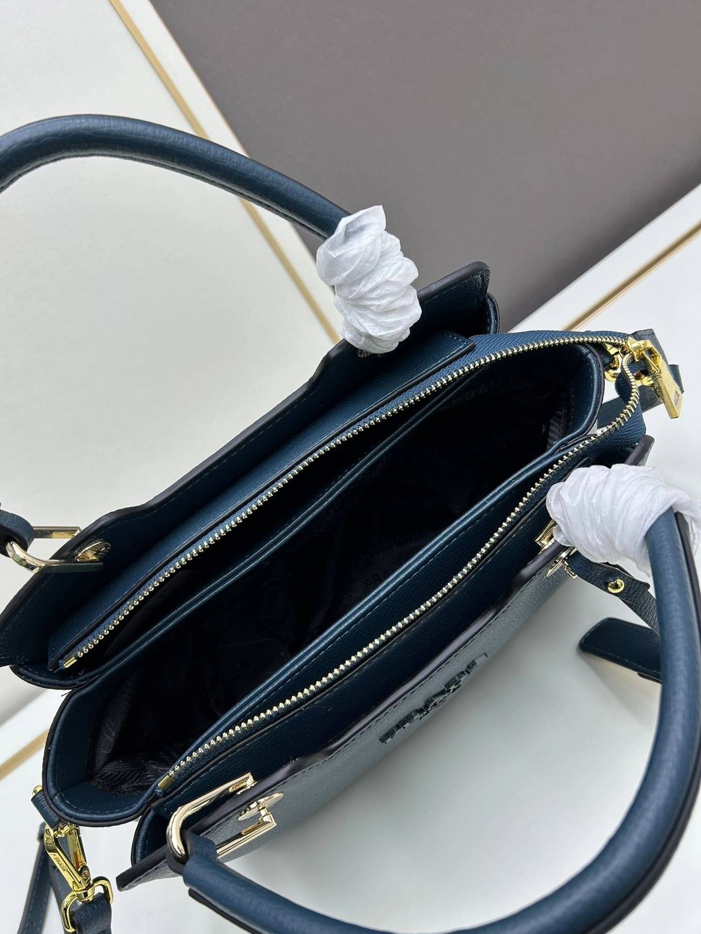 Fashionable Prxdx Top Handle Bags 59179