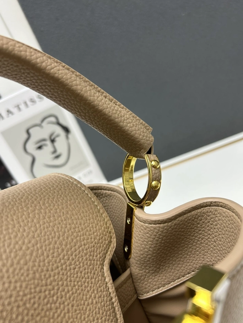 Breathable LX Caxucines Bags 23682