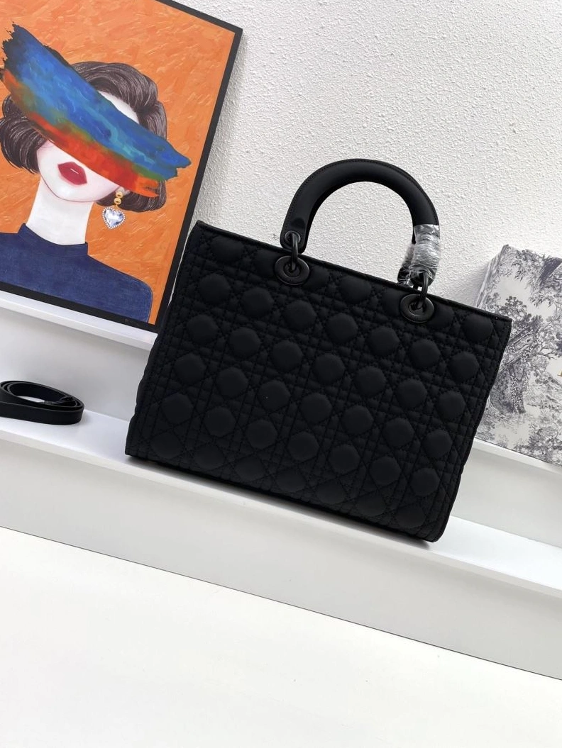 DailyWear Dxxr Shopping Bags 61913