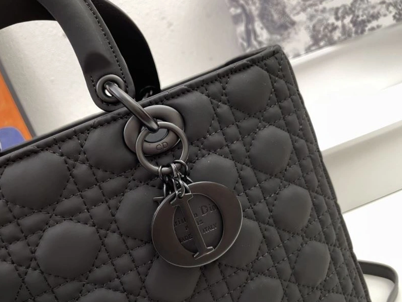 DailyWear Dxxr Shopping Bags 61913