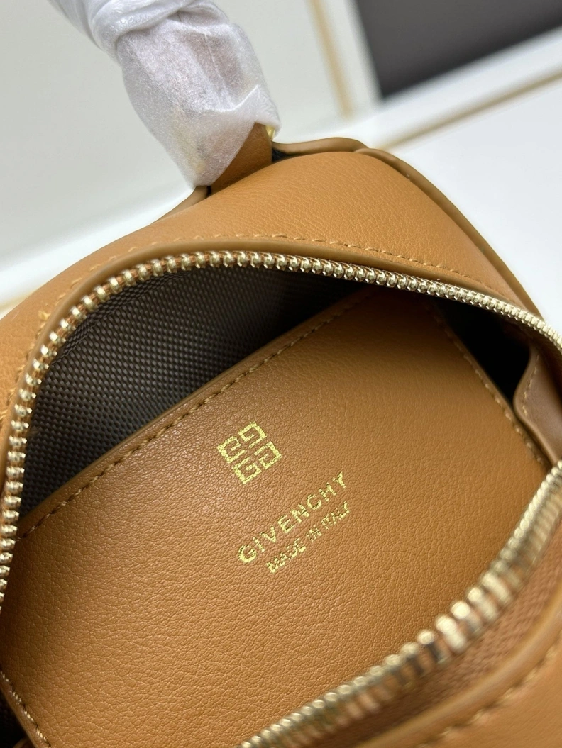 Stylish Gxvxnchy Handle Bags 80192
