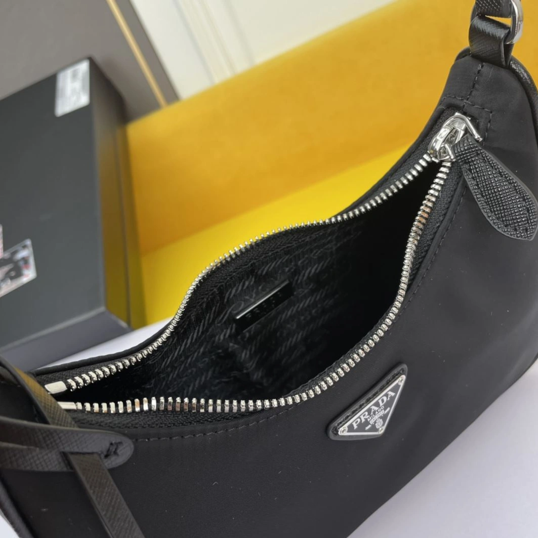 Lightweight Prxdx Top Handle Bags 59203