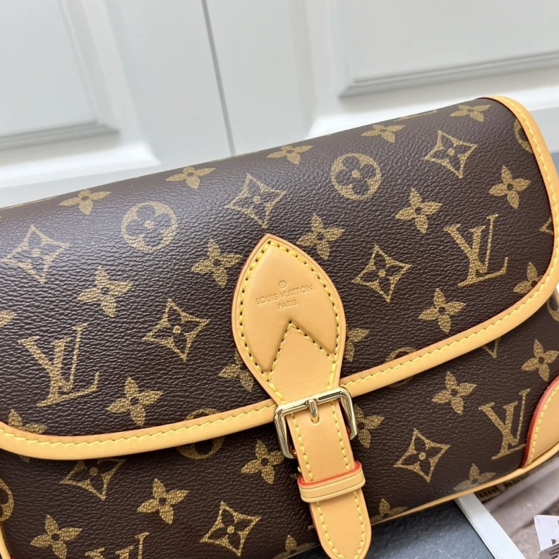 HighQuality LX Satchel bags 23610