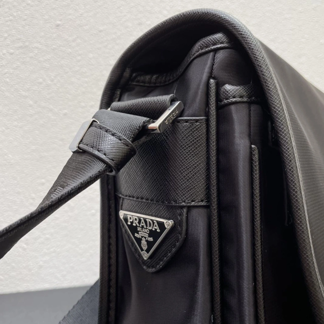 EyeCatching Prxdx Satchel Bags 59720