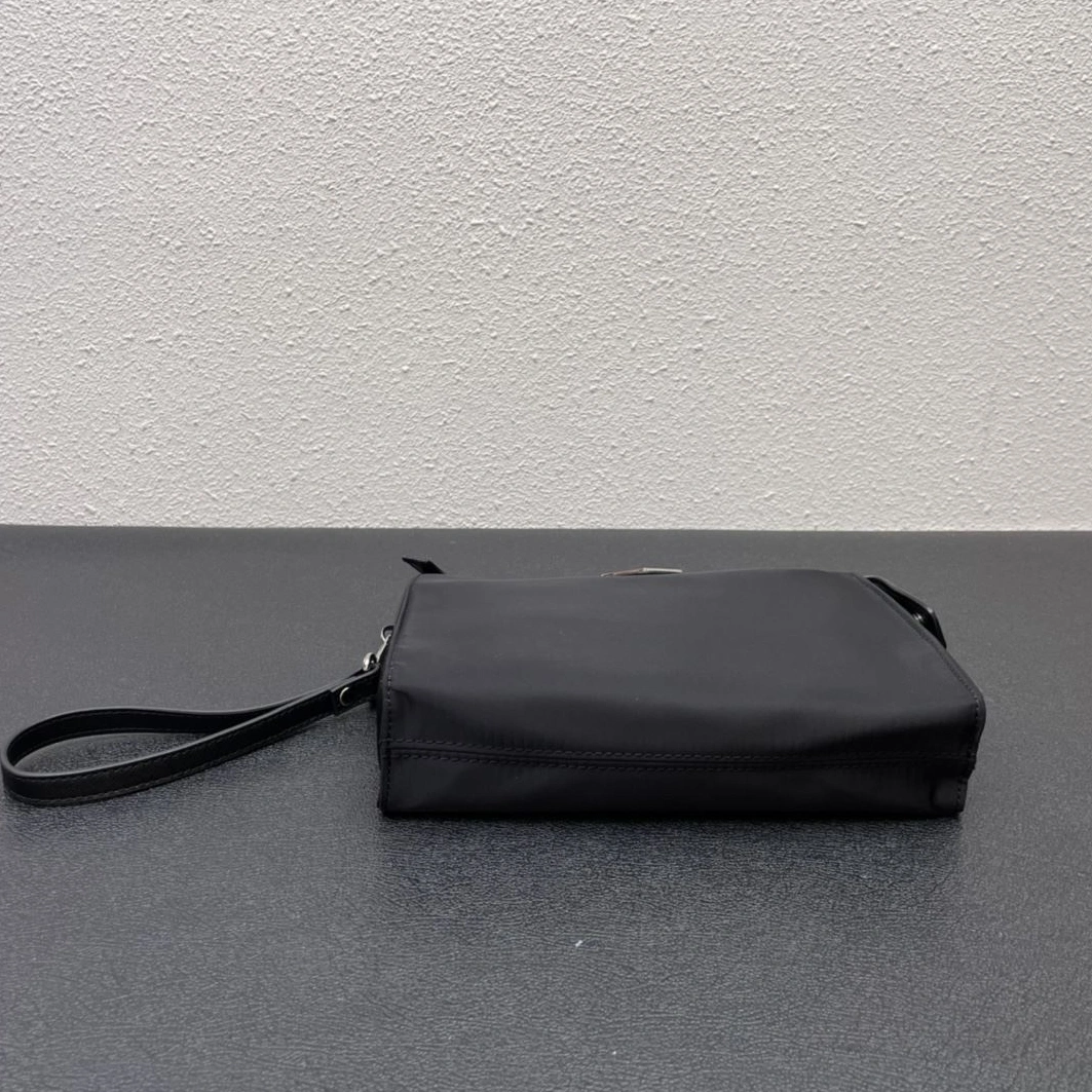 Comfortable Prxdx Clutch Bags 60012