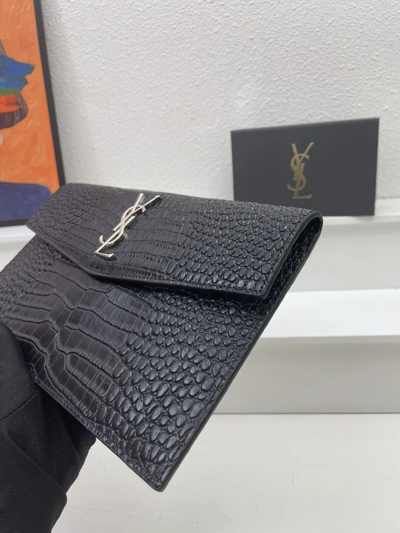 WellDesigned YSX Wallets & Purse 66386