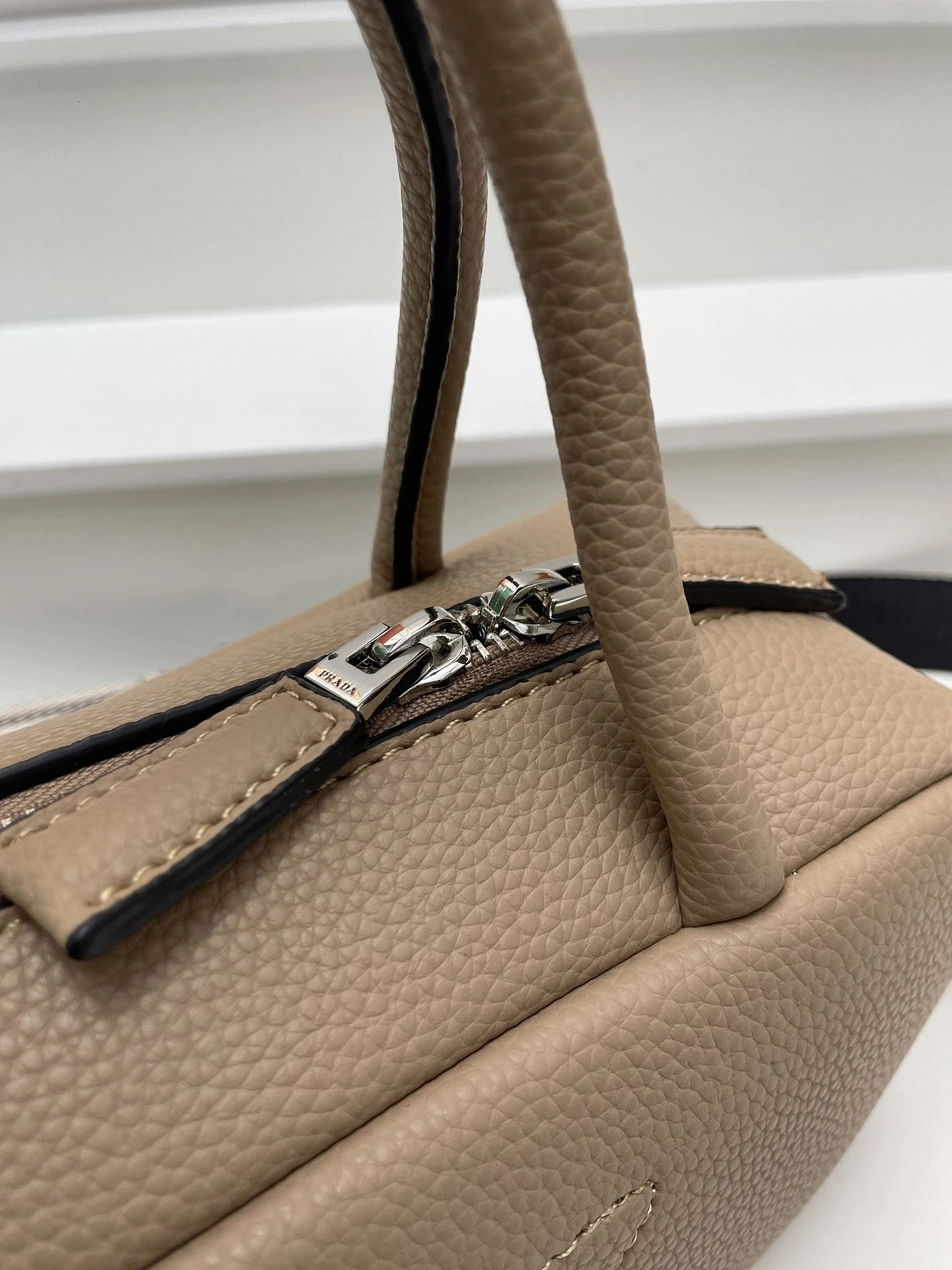 UrbanStyle Prxdx Top Handle Bags 59176