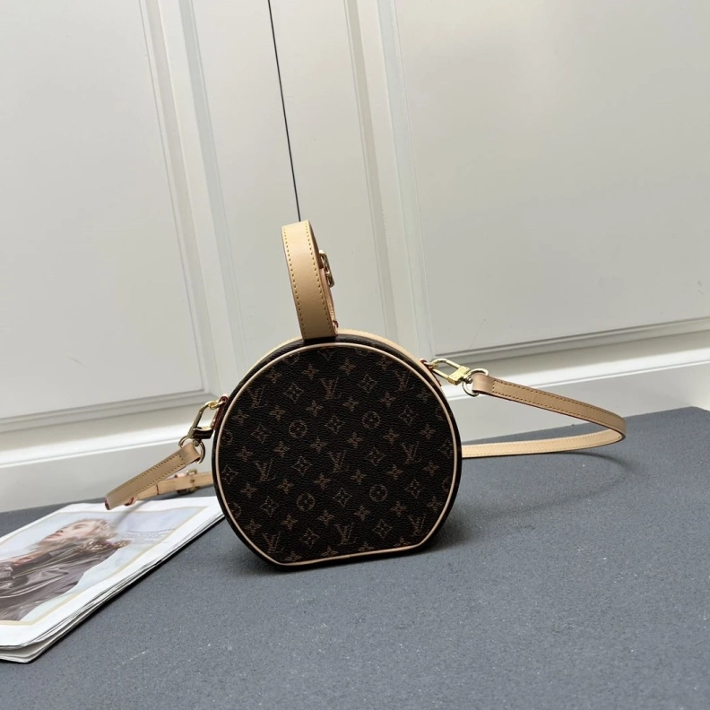 Lightweight LX Satchel bags 23603