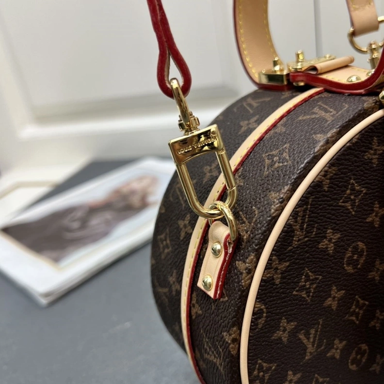 Lightweight LX Satchel bags 23603