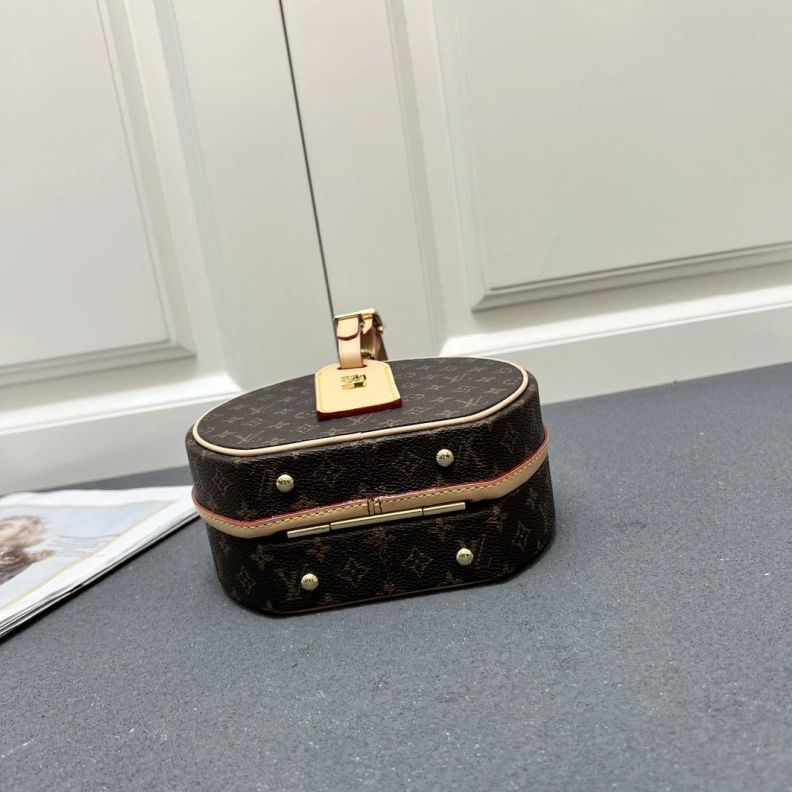 Lightweight LX Satchel bags 23603