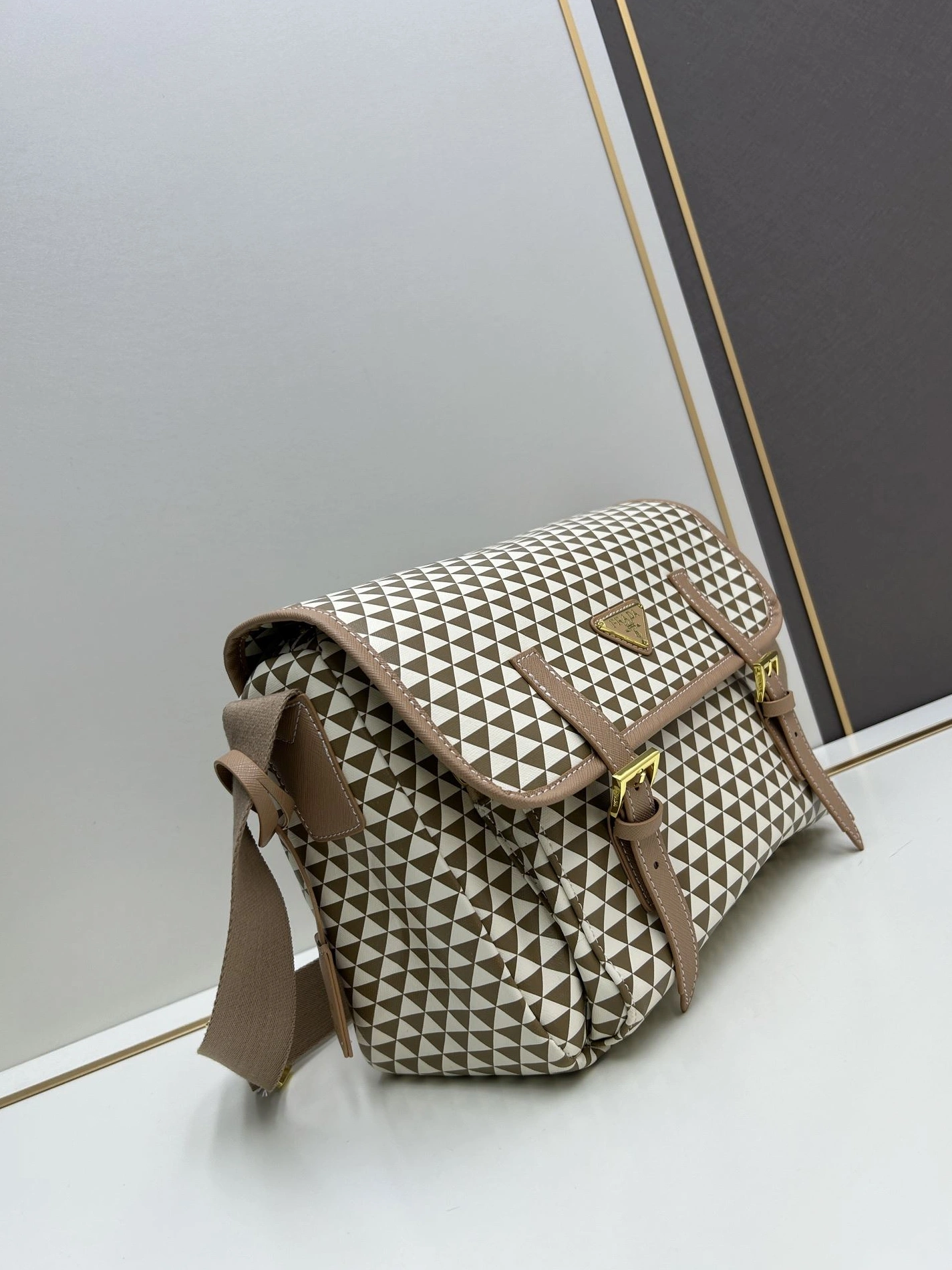 Vibrant Prxdx Satchel Bags 59707