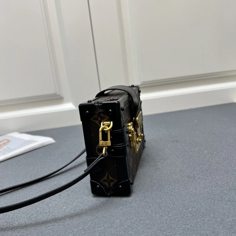Compact LX Box Bags 23817