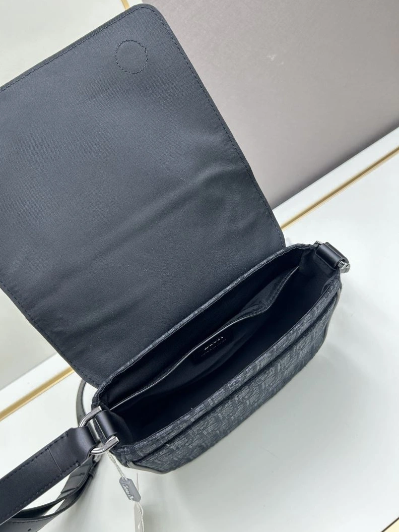 Dxxr Satchel bags Trendy 62026