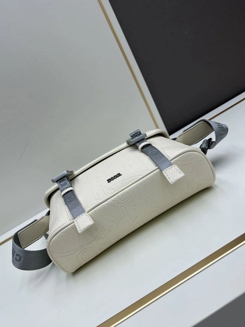 StreetReady Dxxr Satchel bags 62019
