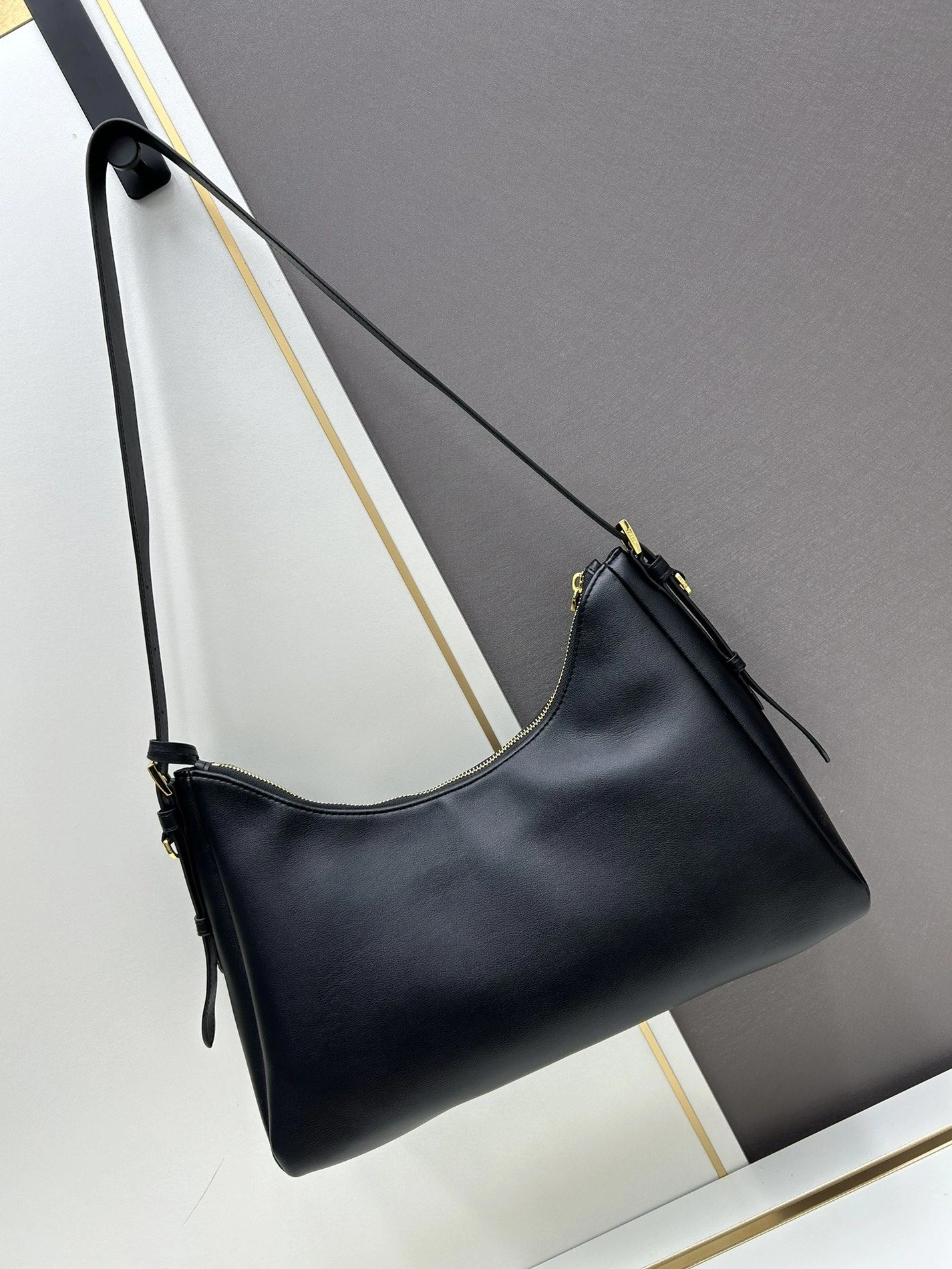 StreetReady Prxdx Top Handle Bags 59131