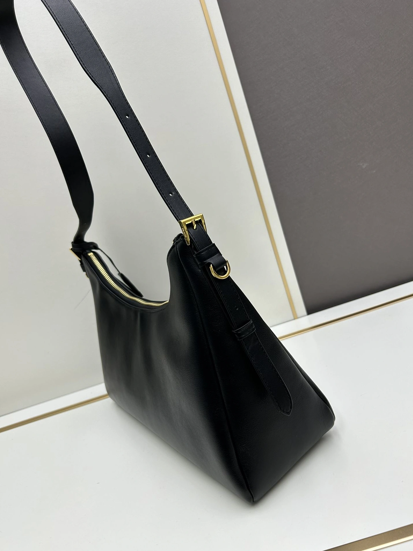 StreetReady Prxdx Top Handle Bags 59131
