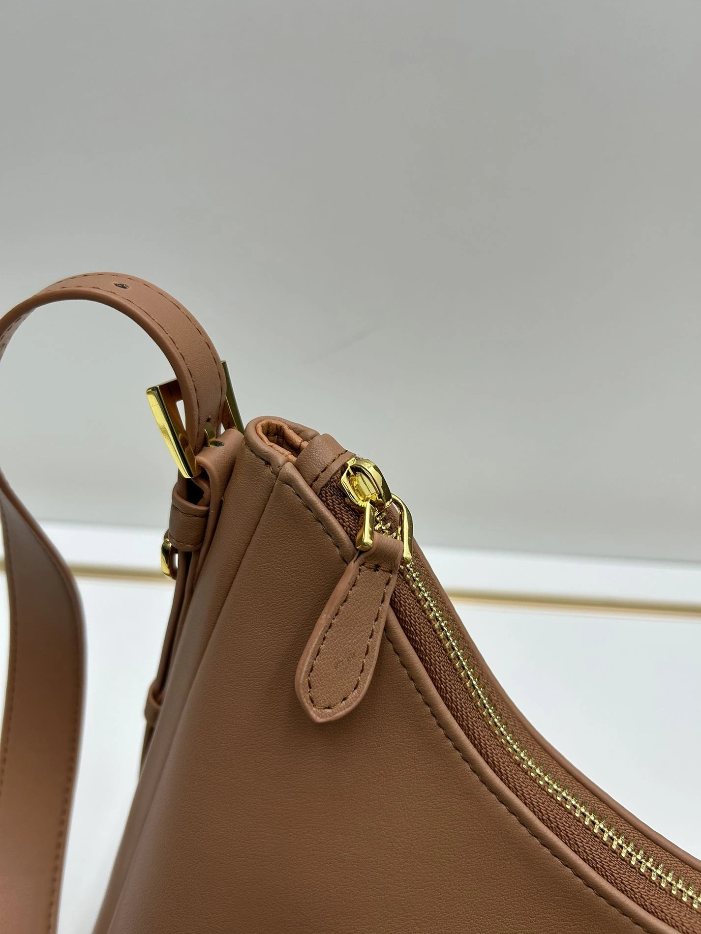 Trendsetting Prxdx Top Handle Bags 59127