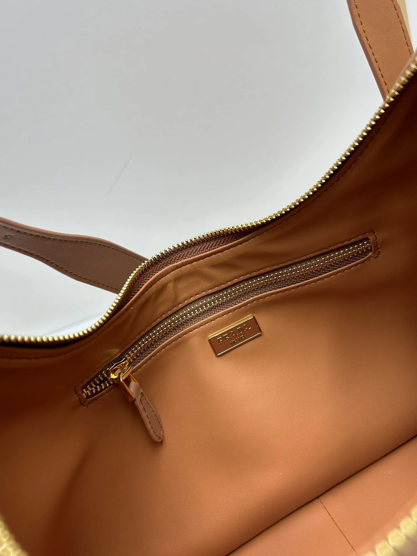 Trendsetting Prxdx Top Handle Bags 59127