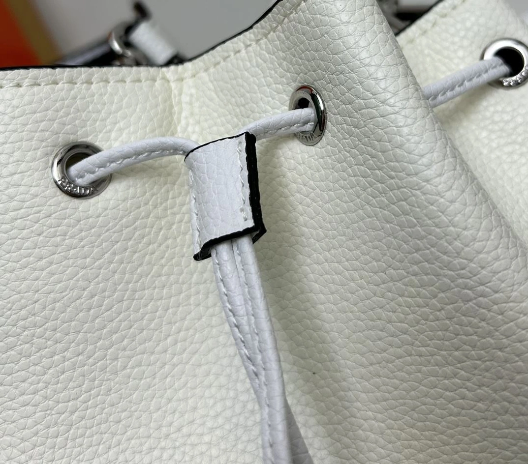 Reliable Prxdx Bucket Bags 60015
