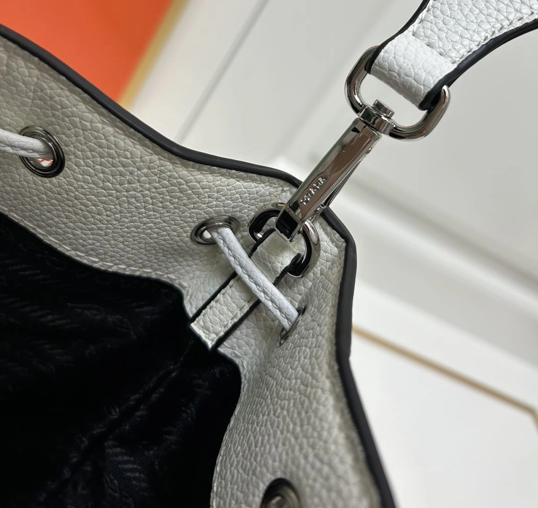 Reliable Prxdx Bucket Bags 60015