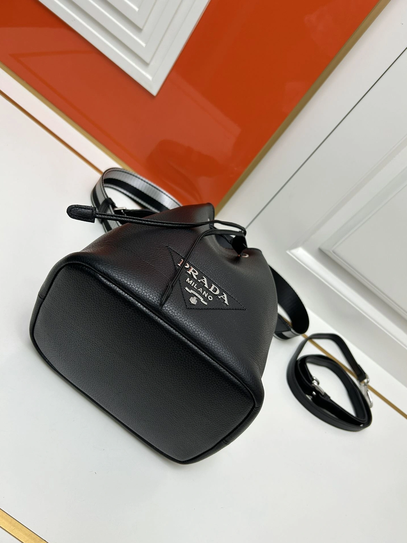 EyeCatching Prxdx Bucket Bags 60013