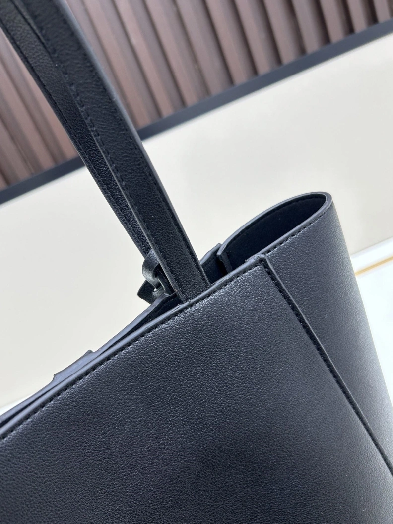 Bxlxnciaga Shopping Bags Soft 80589