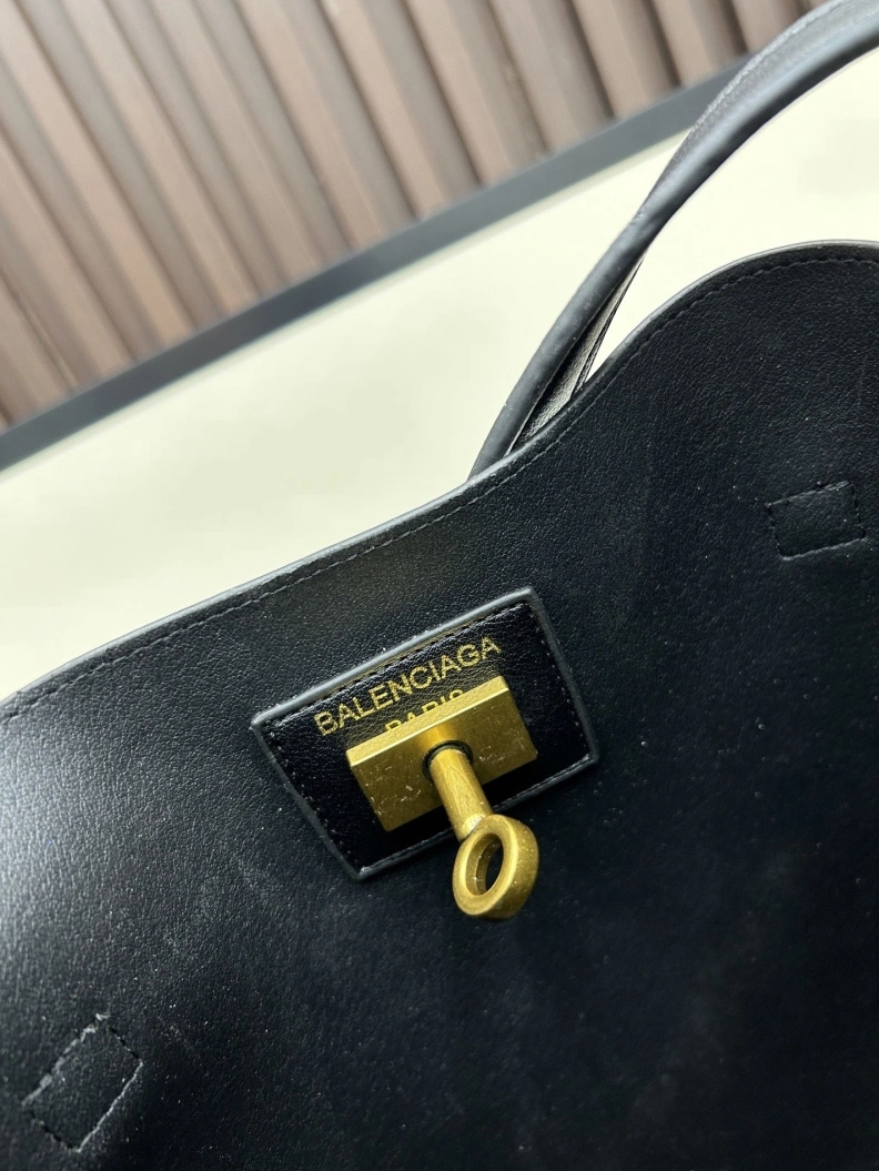 Bxlxnciaga Satchel Bags UrbanStyle 80628