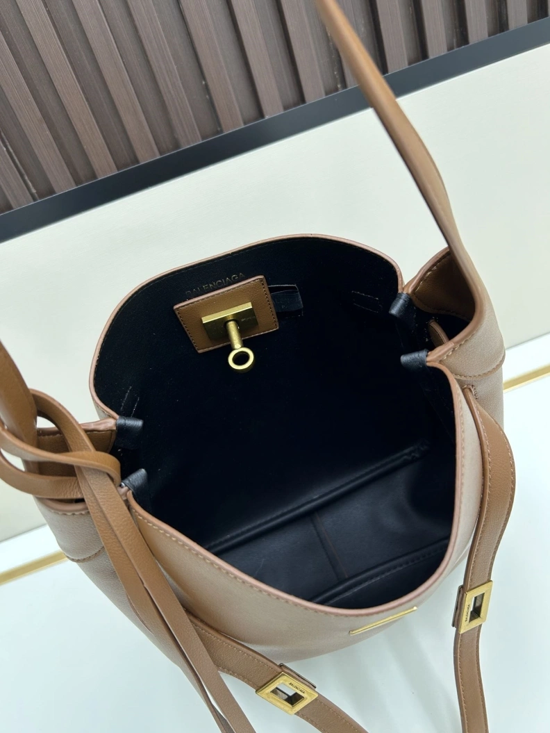Bxlxnciaga Satchel Bags EyeCatching 80608