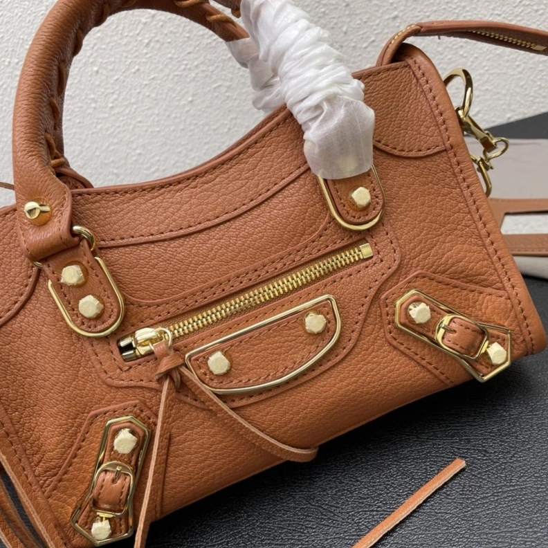 Flexible Bxlxnciaga Top Handle Bags 80465