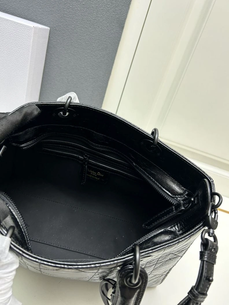 ModernLook Dxxr Shopping Bags 61909