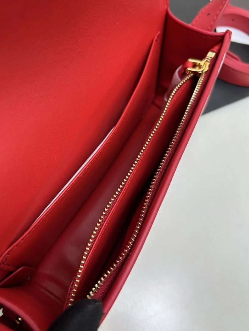 Efficient Dxxr Satchel bags 62014