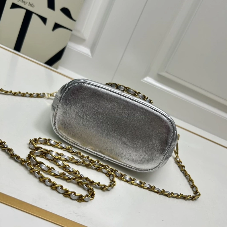 HighQuality Chxnxl Shopping Bags 32581