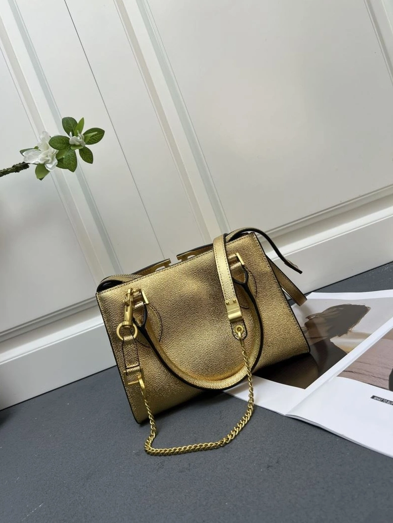 Trendy Vxlxntino Handle Bags 79242