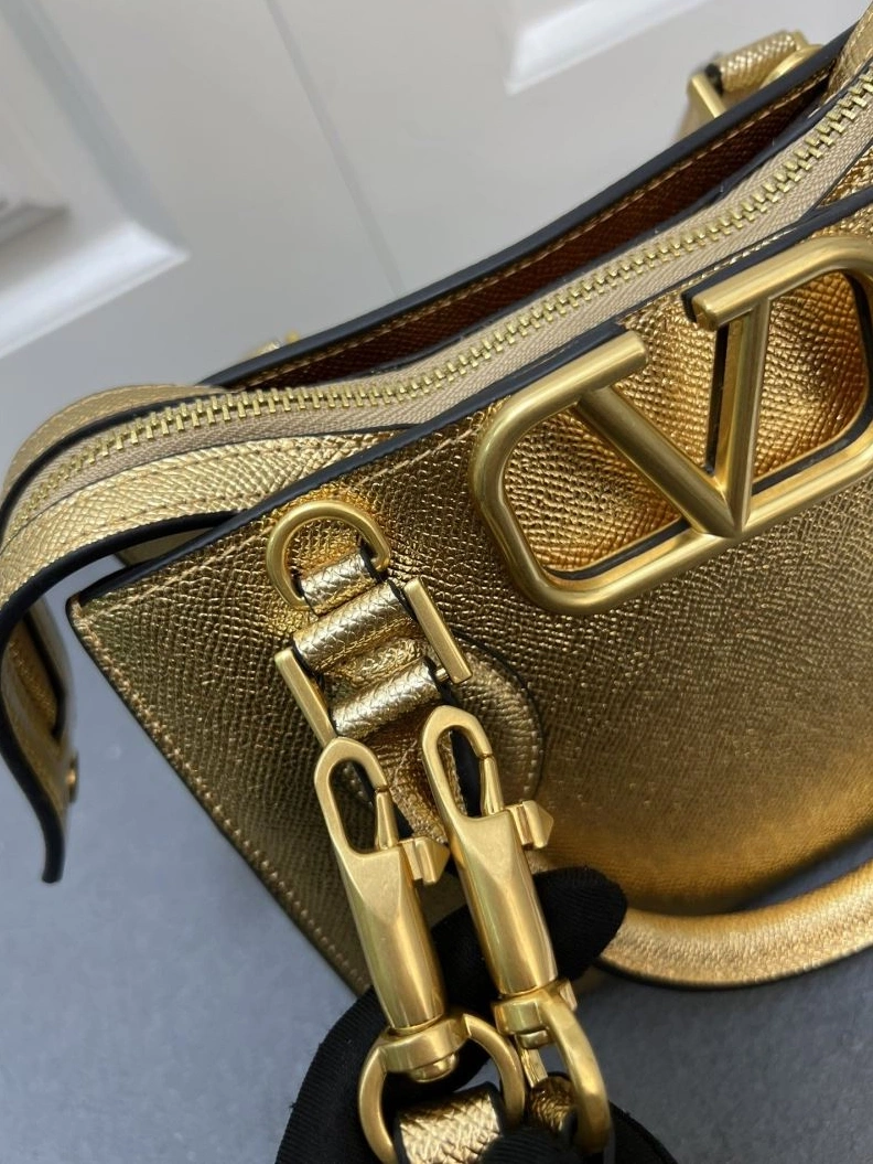 Trendy Vxlxntino Handle Bags 79242